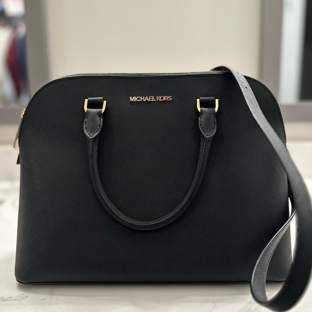 Michael Kors Crossbody Purse